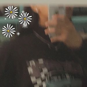 Meet your Posher, Dana